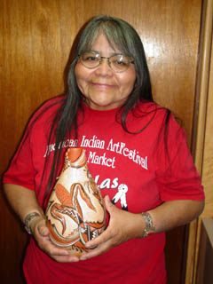 Navajo Style Pottery - Lucy Leuppe McKelvey - Rainbow Corn Yeibichei